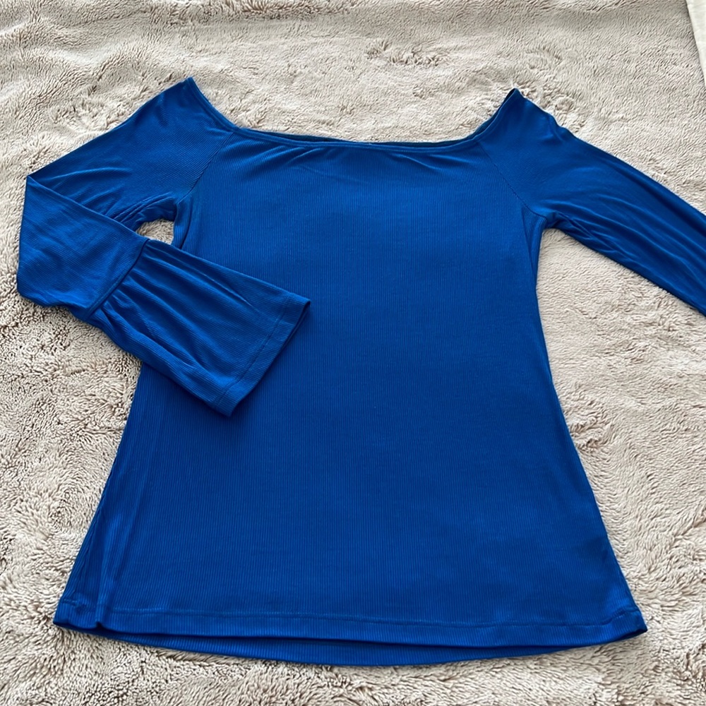 Tart ladies top size small